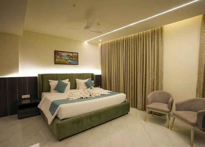 Town Square Suites